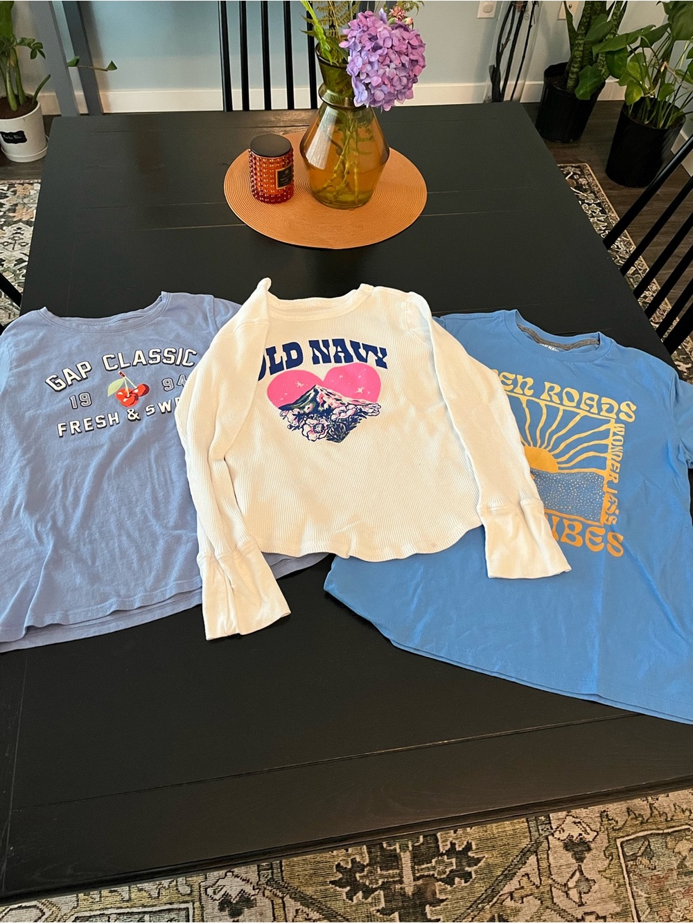 BUNDLE! Old Navy White Long Sleeve Top with Pink Heart Graphic